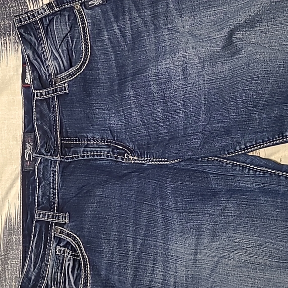 Silver jeans - Picture 2 of 3